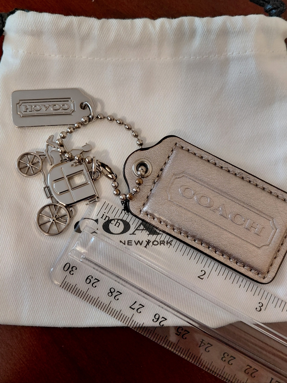 Coach Horse & Carriage Silver Hangtag Set - Picture 3 of 5